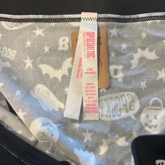 VS PINK Halloween Boxer Briefs Large  Unisex NWT - Picture 4 of 8